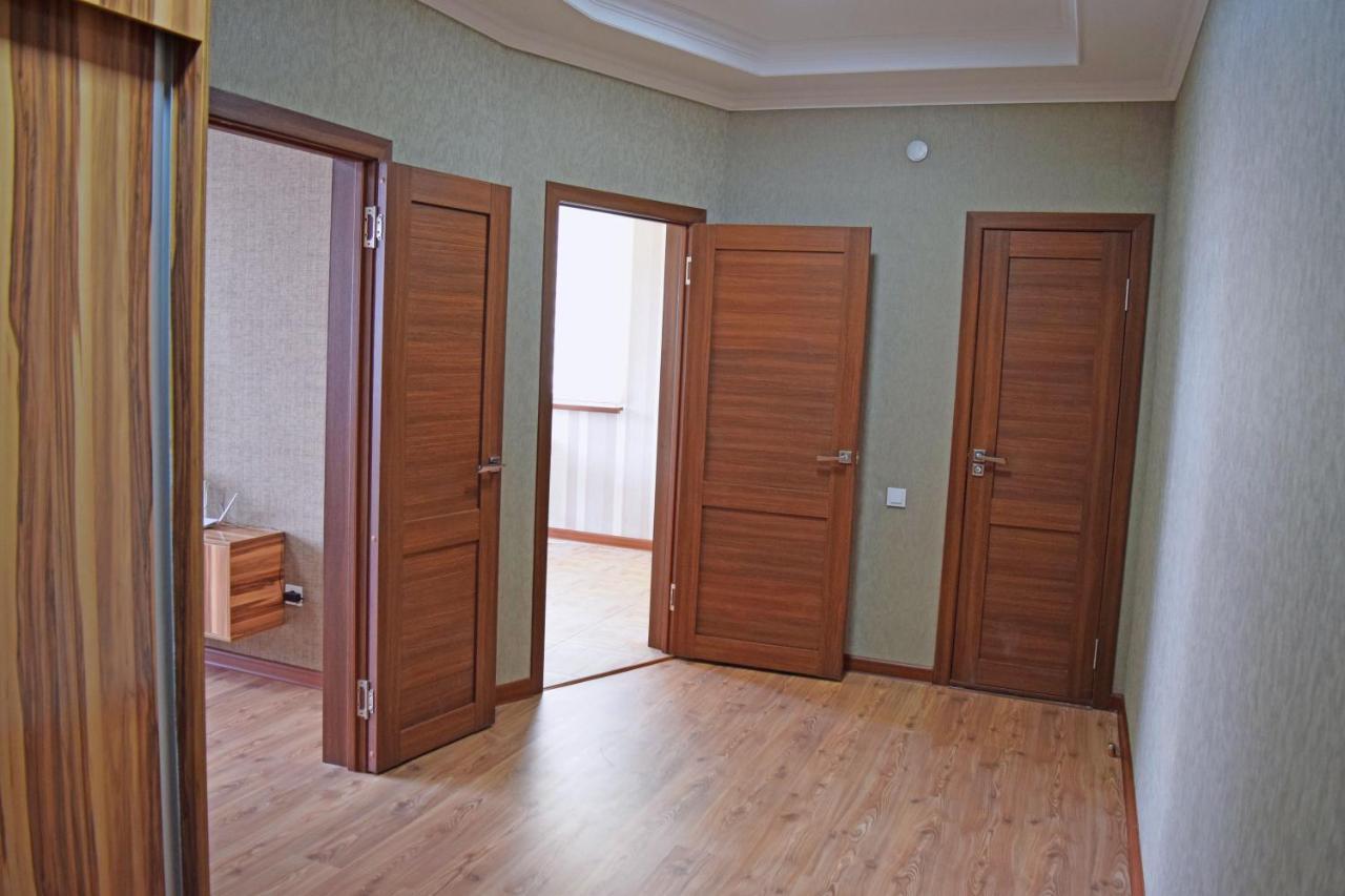 Sunny Apartment With Mountain View Bishkek Ngoại thất bức ảnh
